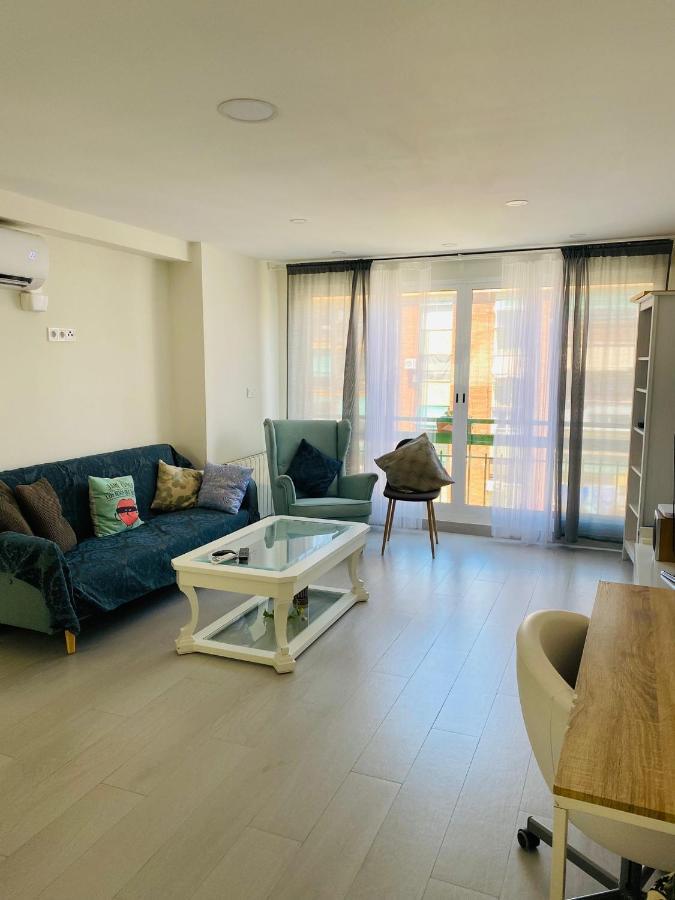 Apartamento Cuidad Ciencias Valencia Exterior photo