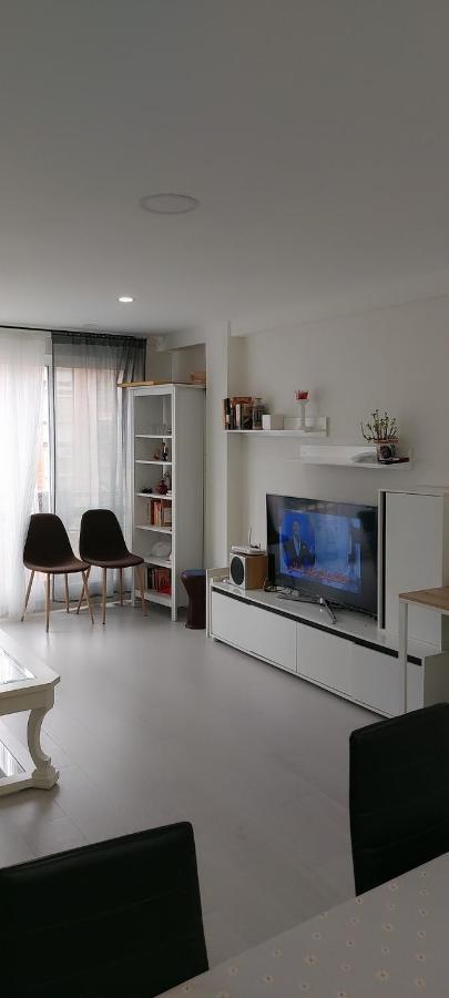 Apartamento Cuidad Ciencias Valencia Exterior photo